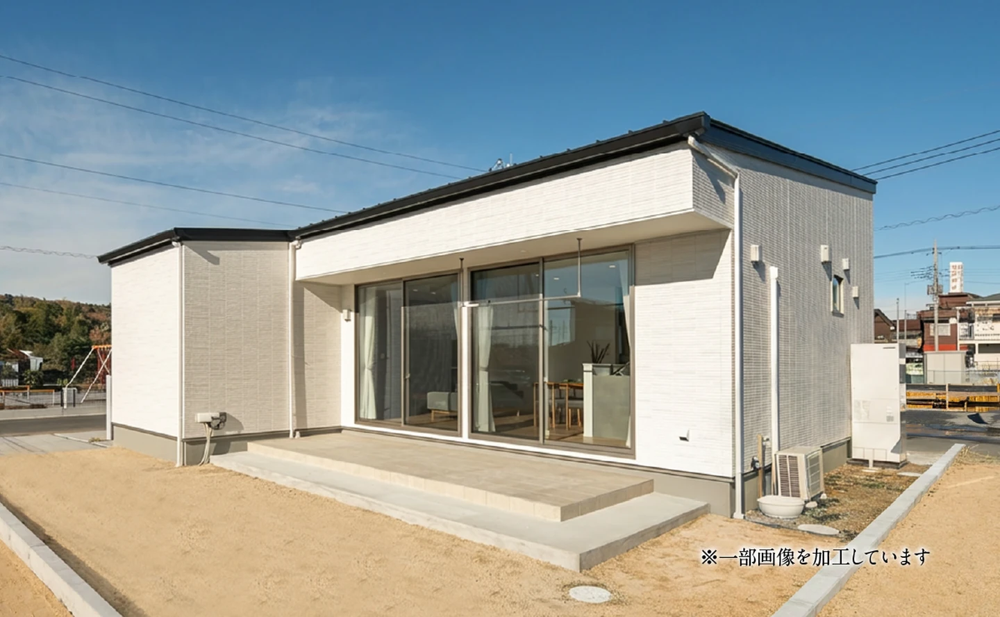 光と風を感じる、庭とつながるLDK