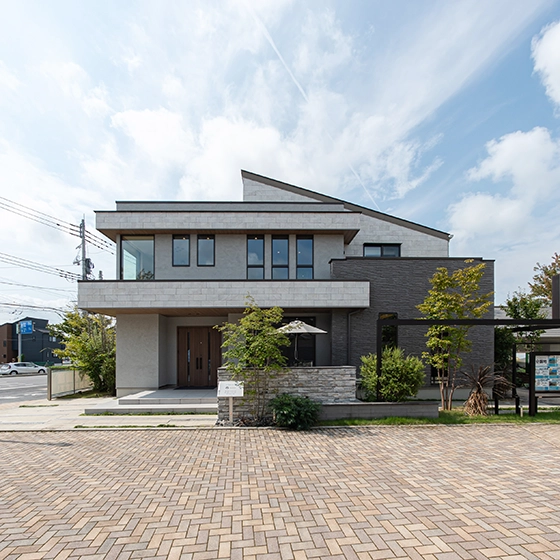 西川田展示場