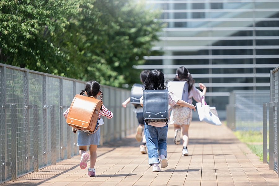 画像：子供達の通学風景