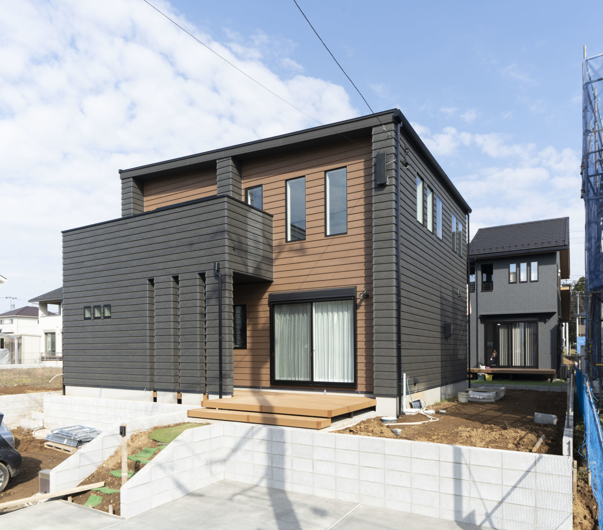 LAPSIDING HOUSE