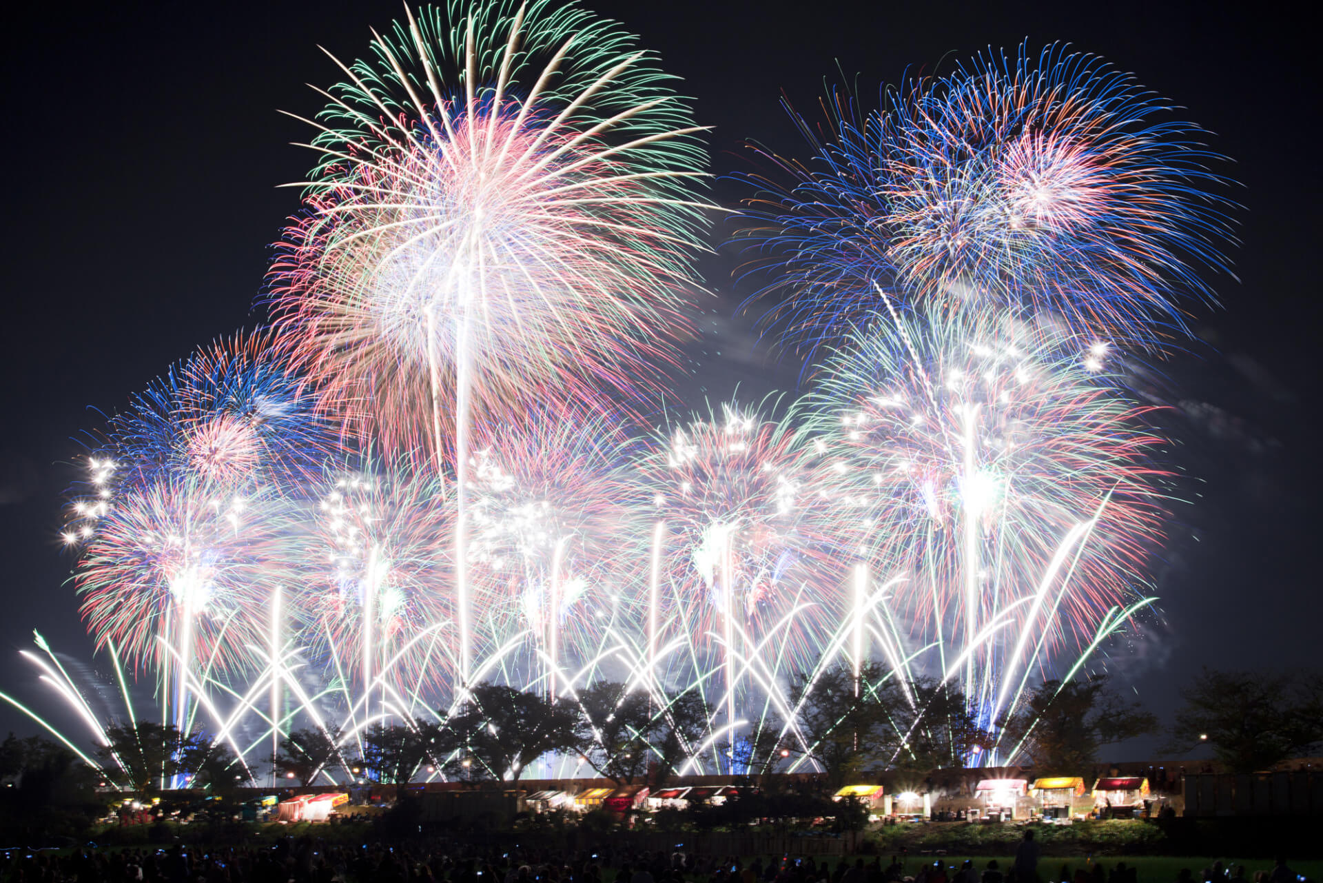 土浦の花火 土浦全国花火競技大会